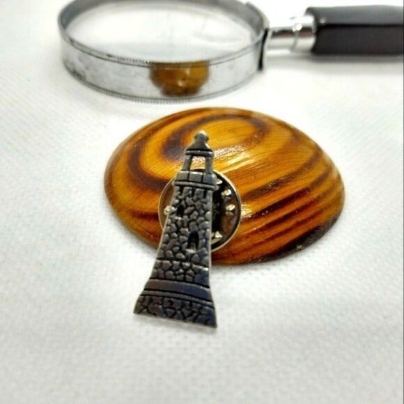 Vintage lighthouse brooch - Picture 1 of 2